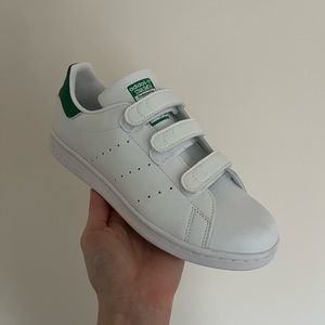 Size women’s 6 Stan Smiths - never been worn.